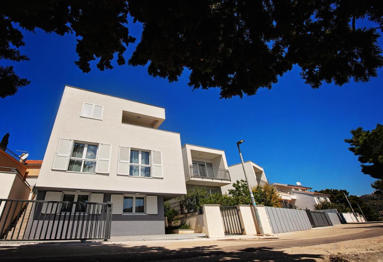 Sea Front Apartments Ivana Rogoznica  Dış mekan fotoğraf