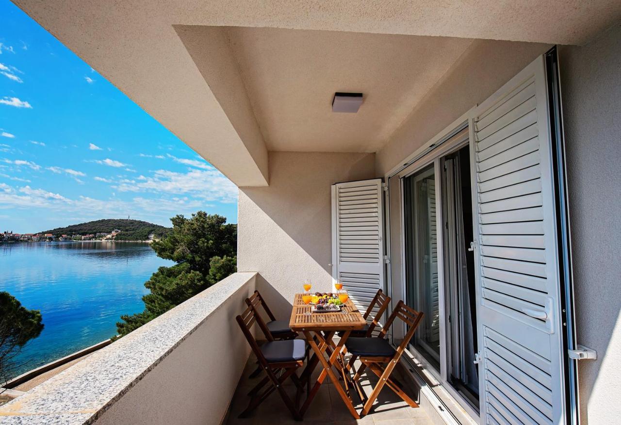 Sea Front Apartments Ivana Rogoznica  Dış mekan fotoğraf